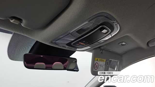 Hyundai AVANTE 2021 — photo 25