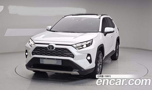 Toyota RAV4 2025 — photo 1