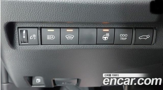 Toyota RAV4 2025 — photo 7