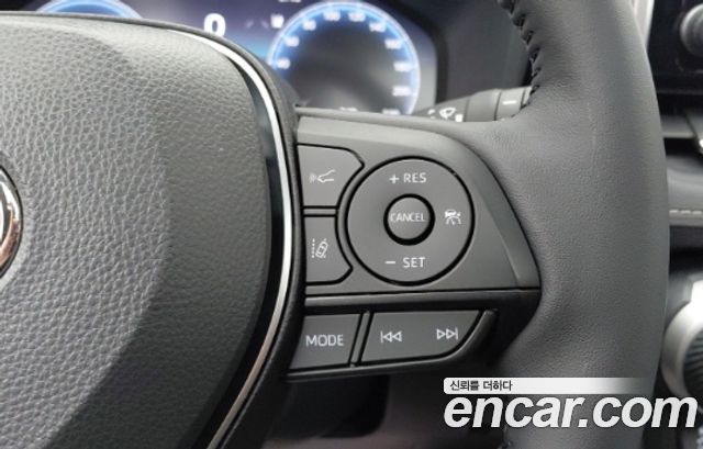 Toyota RAV4 2025 — photo 13