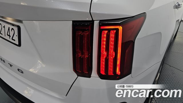 Kia Sorento 2022 — photo 9
