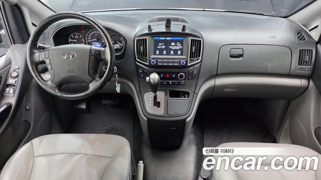 Hyundai Starex 2021 — photo 7