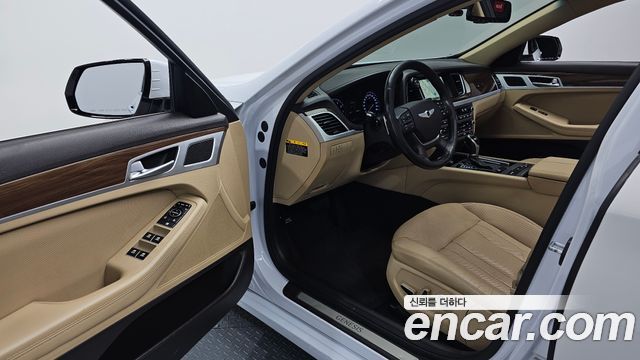 Hyundai Genesis 2015 — photo 17