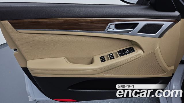 Hyundai Genesis 2015 — photo 14