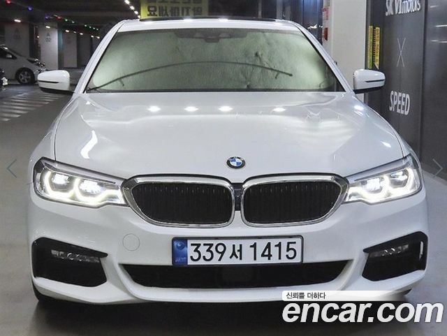 BMW 5-Series 2017 — photo 2