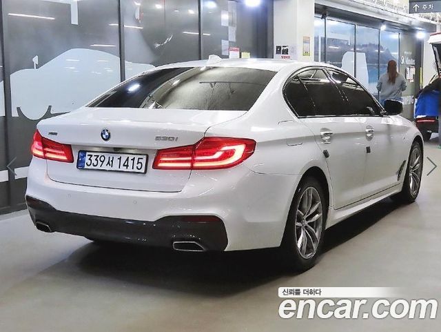 BMW 5-Series 2017 — photo 4
