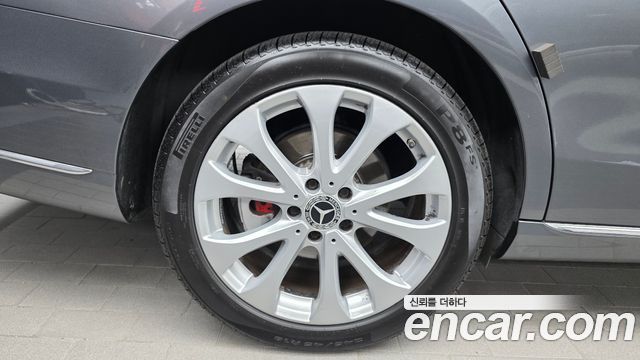 Mercedes-Benz E-Class 2019 — photo 5
