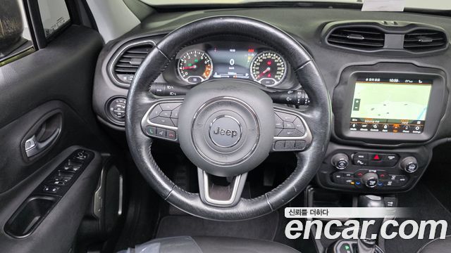 Jeep Renegade 2019 — photo 19
