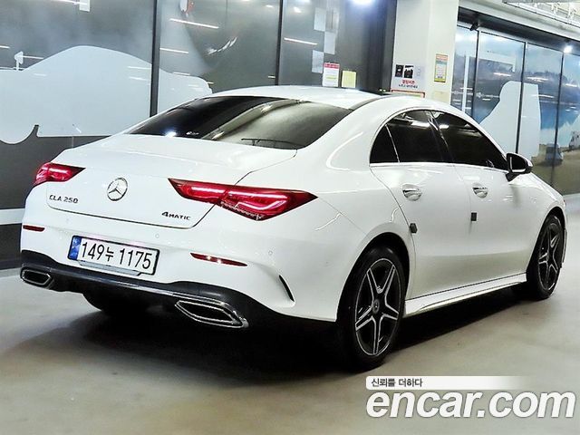 Mercedes-Benz CLA-Class 2023 — photo 4