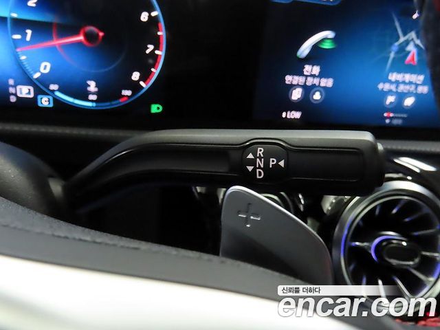 Mercedes-Benz CLA-Class 2023 — photo 12