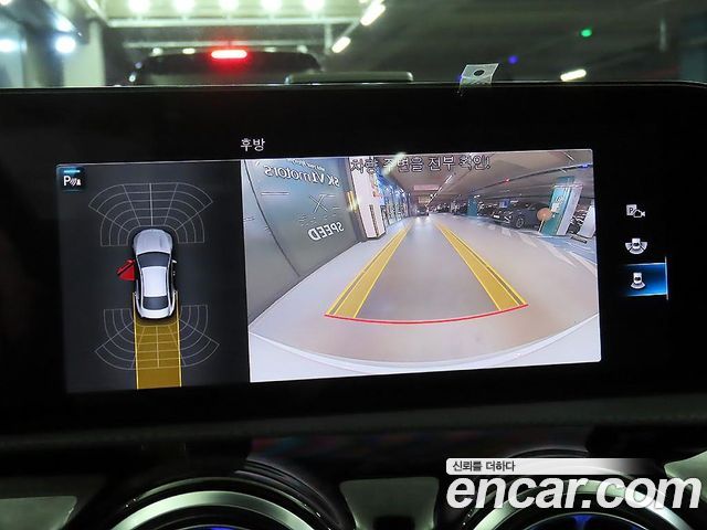 Mercedes-Benz CLA-Class 2023 — photo 14