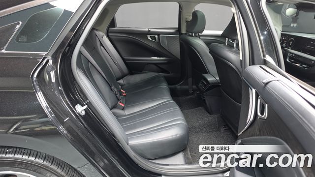 Kia K8 2022 — photo 17