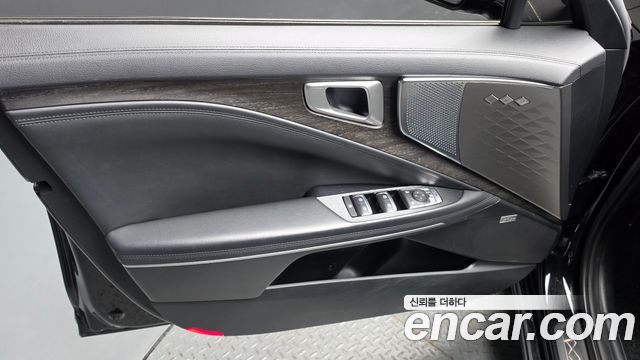 Kia K8 2022 — photo 14