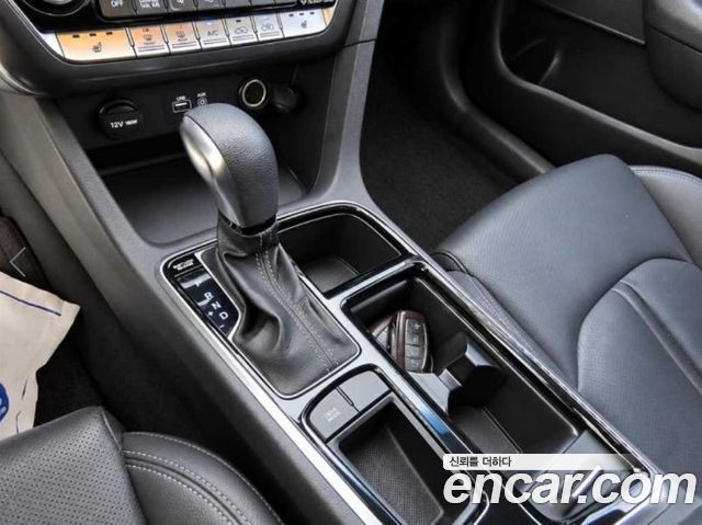 Hyundai Sonata 2018 — photo 10