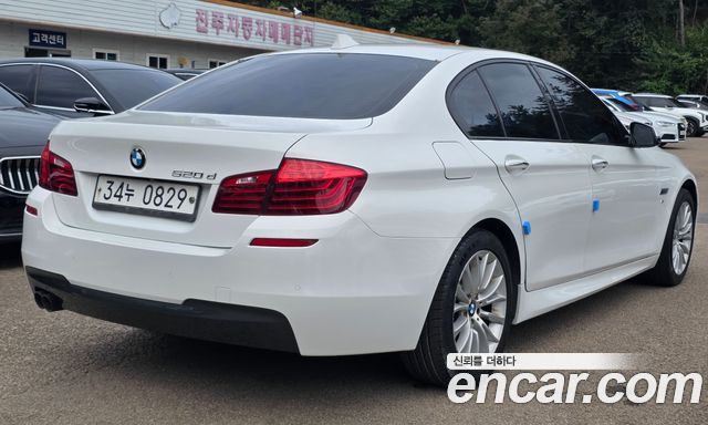 BMW 5-Series 2016 — photo 4