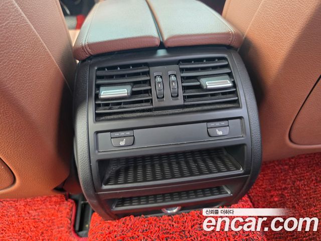 BMW 5-Series 2016 — photo 16