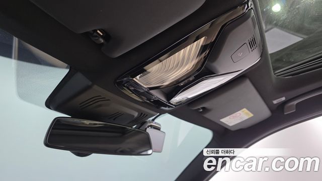 BMW 3-Series 2024 — photo 26