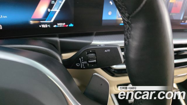 BMW 3-Series 2024 — photo 28