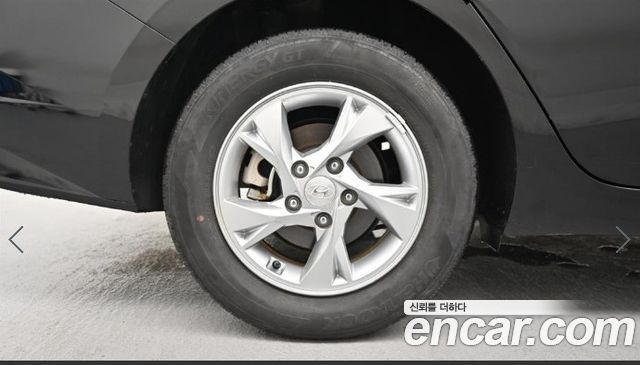 Hyundai AVANTE 2023 — photo 4