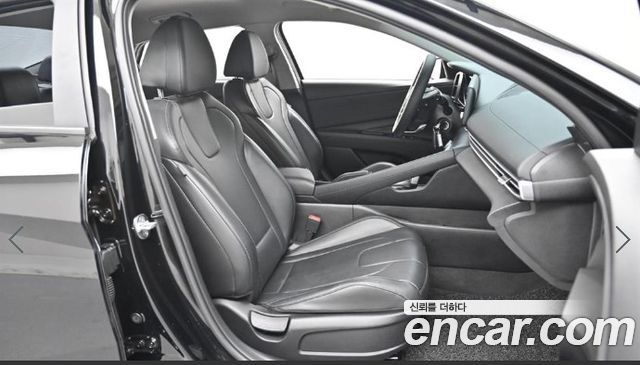 Hyundai AVANTE 2023 — photo 9