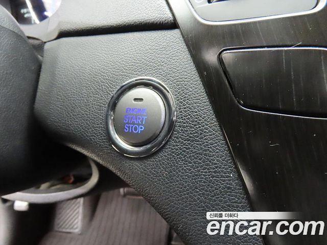 Hyundai Sonata 2013 — photo 16