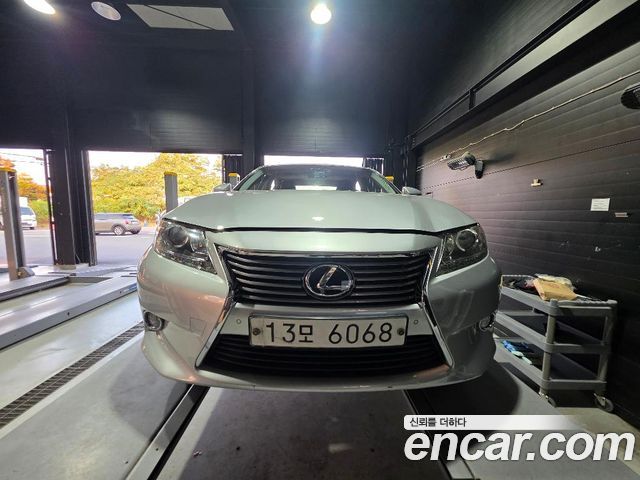 Lexus ES 2013 — photo 1
