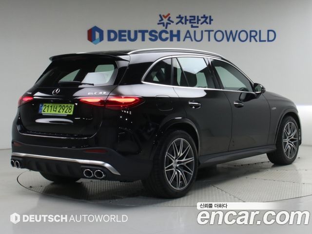 Mercedes-Benz GLC-Class 2026 — photo 2