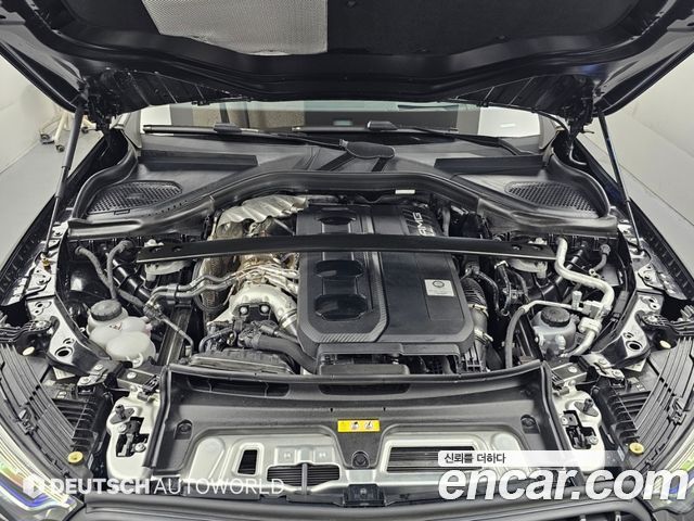 Mercedes-Benz GLC-Class 2026 — photo 6