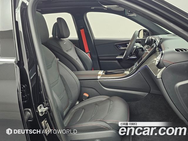Mercedes-Benz GLC-Class 2026 — photo 10