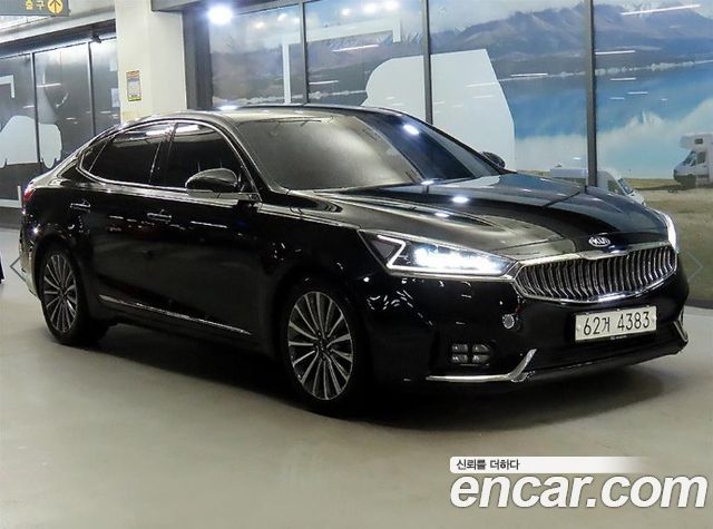 Kia K7 2017 — photo 1