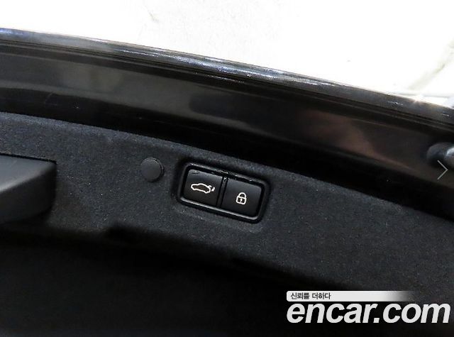 Kia K7 2017 — photo 17
