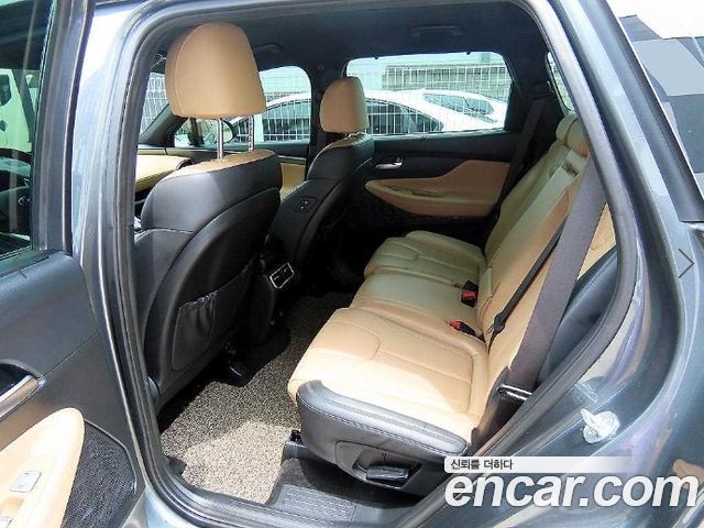 Hyundai Santafe 2021 — photo 6