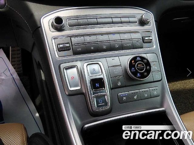 Hyundai Santafe 2021 — photo 11
