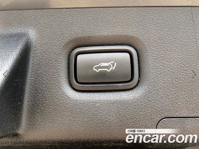 Hyundai Santafe 2021 — photo 16