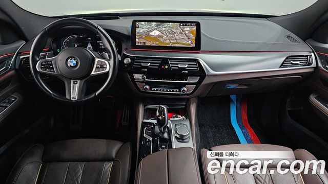 BMW Gran Turismo 2023 — photo 7