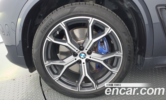 BMW X5 2021 — photo 5