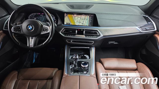 BMW X5 2021 — photo 10