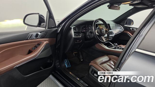 BMW X5 2021 — photo 13