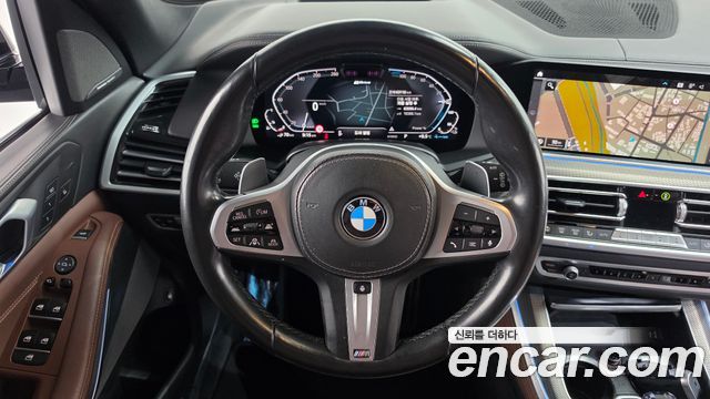 BMW X5 2021 — photo 19