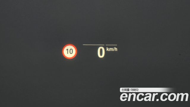 BMW X5 2021 — photo 32