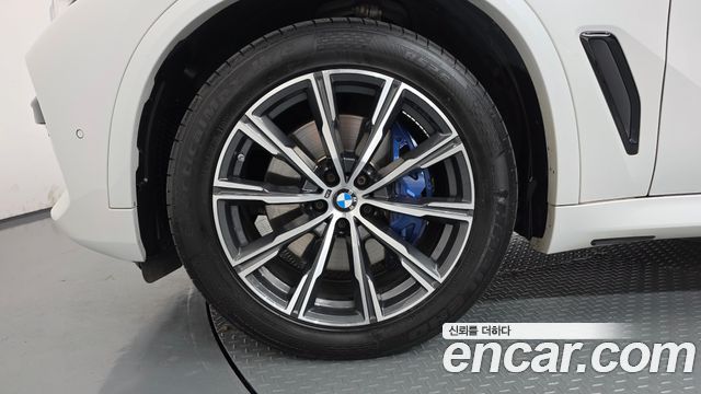 BMW X5 2021 — photo 5