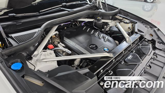 BMW X5 2021 — photo 6