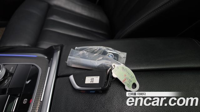 BMW X5 2021 — photo 21