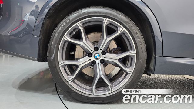 BMW X5 2021 — photo 5