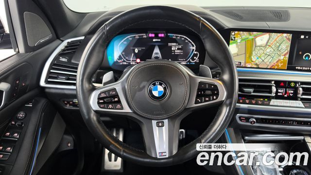 BMW X5 2021 — photo 18