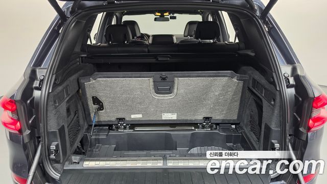 BMW X5 2021 — photo 26