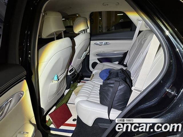 Genesis GV70 2024 — photo 7