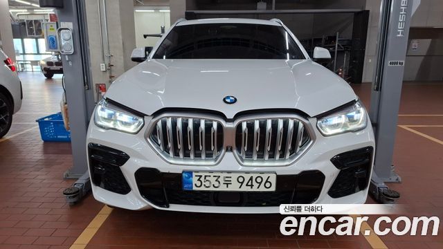BMW X6 2022 — photo 1