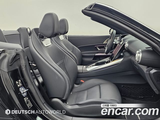 Mercedes-Benz SL-Class 2026 — photo 10