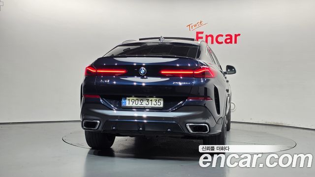 BMW X6 2022 — photo 4
